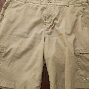 Nike Golf Shorts Mens 38 Beige Performance Pleated Casual 9" Inseam
